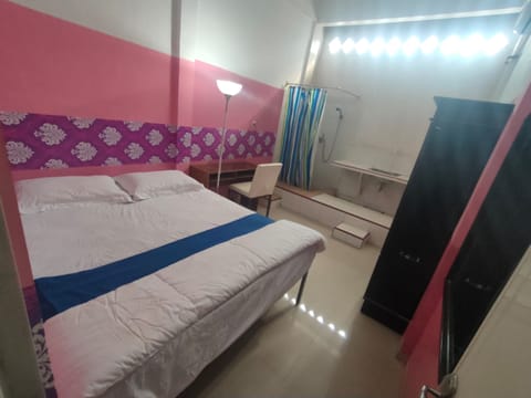 Deluxe Double Room with AC | Free WiFi, bed sheets