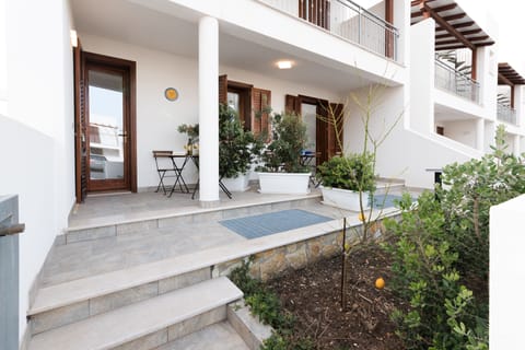 Apartment, 2 Bedrooms | Terrace/patio