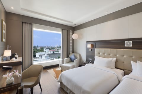 Taj Club Room Taj Mahal View Twin Bed | 1 bedroom, premium bedding, down comforters, minibar