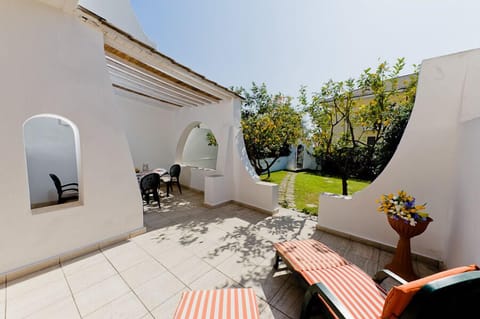 Apartment, 3 Bedrooms | Terrace/patio