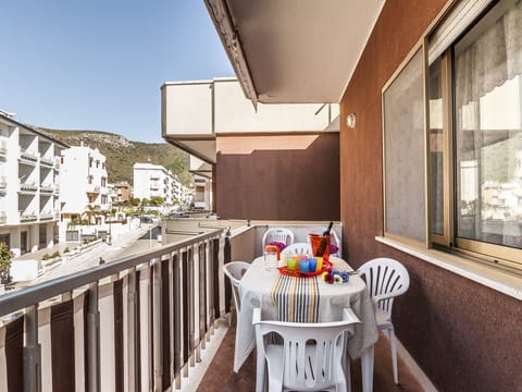 Apartment, 2 Bedrooms | Terrace/patio