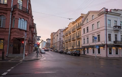 Deluxe Apartment | Street view