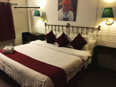 Superior Double Room, 1 King Bed | Free WiFi