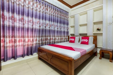 Standard Double Room | Minibar, desk, free WiFi, bed sheets