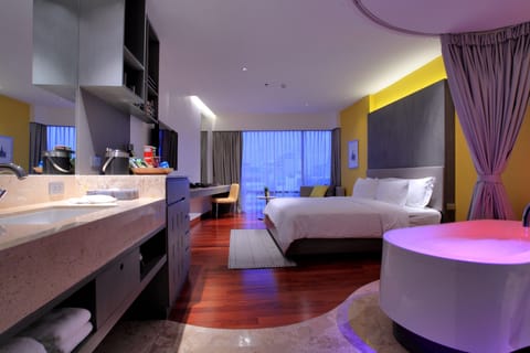 Superior Room (Extra Radiance Double Room) | In-room safe, desk, laptop workspace, soundproofing