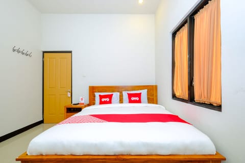 Standard Double Room | Desk, free WiFi