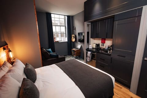 Fridge, microwave, electric kettle, toaster