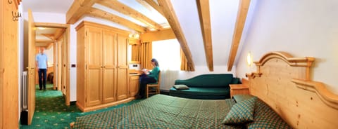 1 bedroom, in-room safe, blackout drapes, cribs/infant beds