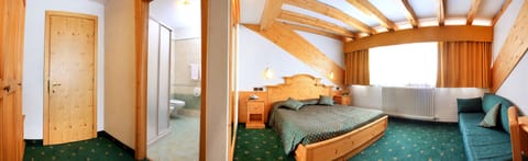 Standard Triple Room | 1 bedroom, in-room safe, blackout drapes, cribs/infant beds