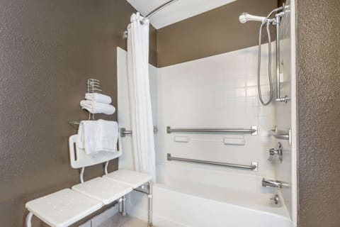 Room, 2 Double Beds, Accessible, Non Smoking (Mobility Accessible) | Bathroom | Separate tub and shower, hair dryer, towels