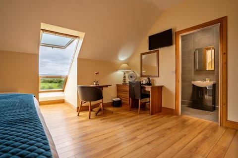 Superior Double Room (Super King Bed, Burren View) | Blackout drapes, soundproofing, free WiFi, bed sheets