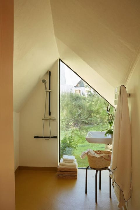 Grand Chalet | Individually decorated, individually furnished, free WiFi, bed sheets