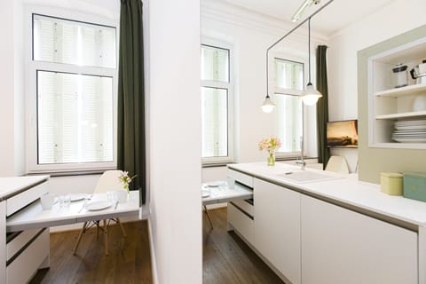 Private kitchenette