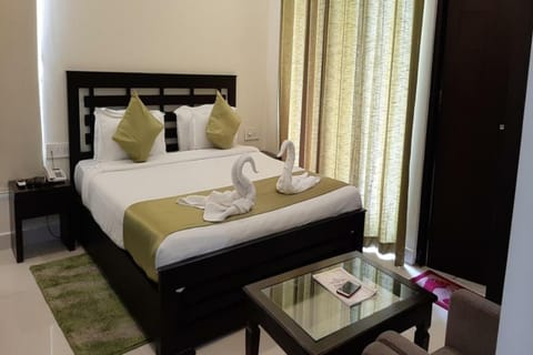 Executive Room, River View | Free WiFi