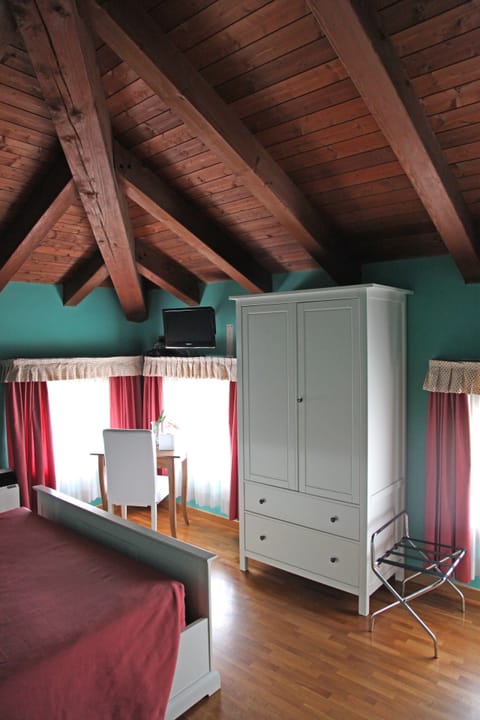 Family Triple Room | Premium bedding, memory foam beds, in-room safe, individually decorated