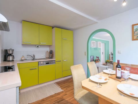 Apartment | Private kitchen | Highchair