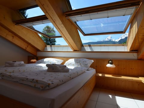 Apartment | 3 bedrooms, individually furnished, bed sheets