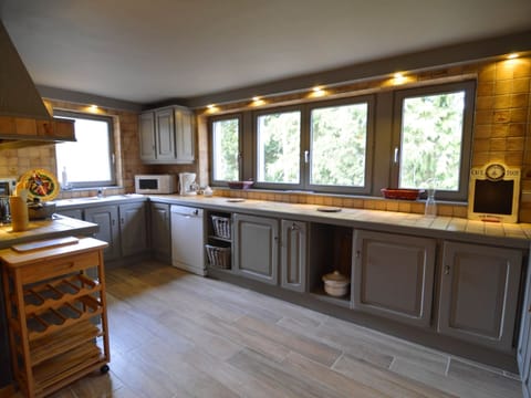 House | Private kitchen | Stovetop