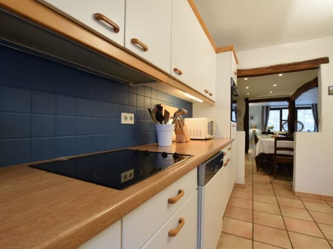 House | Private kitchen | Fridge, highchair