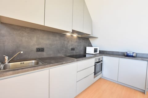 Apartment | Private kitchen | Electric kettle