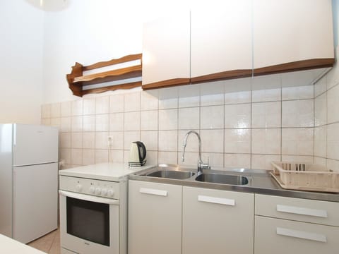 Standard Apartment, 1 Bedroom (25898) | Private kitchen | Fridge, electric kettle