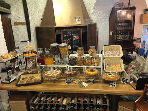 Free daily full breakfast