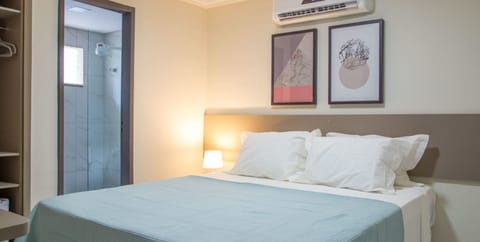 Double Room | Blackout drapes, free WiFi, bed sheets