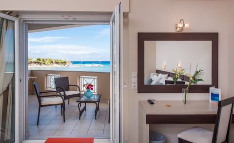 xxxDeluxe Triple Room, Sea Viewxxx | View from room