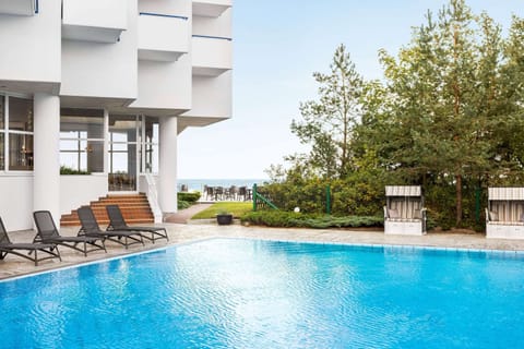 Indoor pool, seasonal outdoor pool