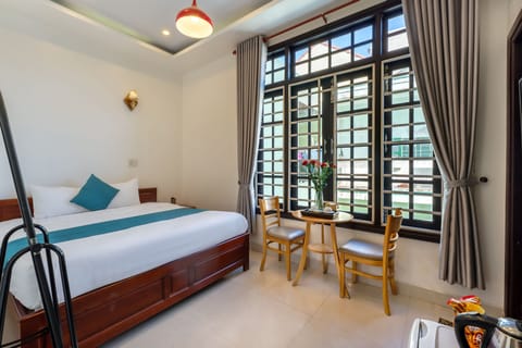 Superior Double Room | Minibar, desk, soundproofing, free WiFi