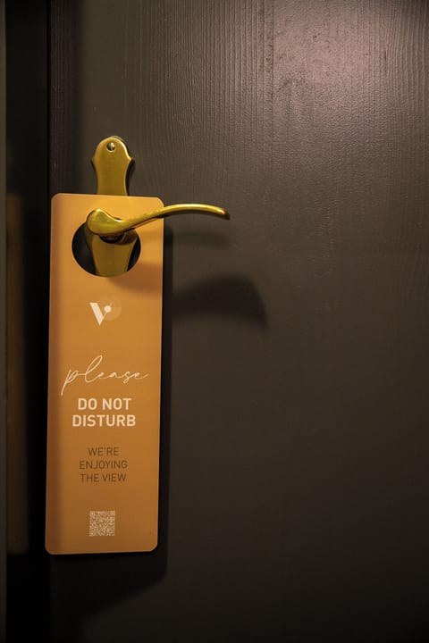 In-room safe, desk, laptop workspace, free WiFi