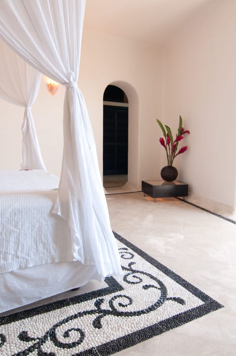 Luxury Suite, 1 King Bed, Private Pool, Ocean View | 1 bedroom, premium bedding, down comforters, pillowtop beds