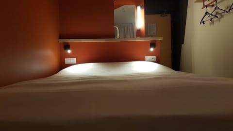 Standard Double Room, 1 Double Bed | Desk, blackout drapes, free WiFi, bed sheets