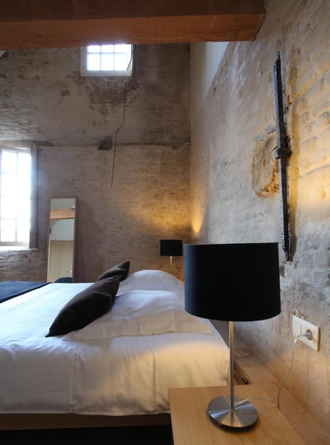 In-room safe, desk, free cribs/infant beds, rollaway beds