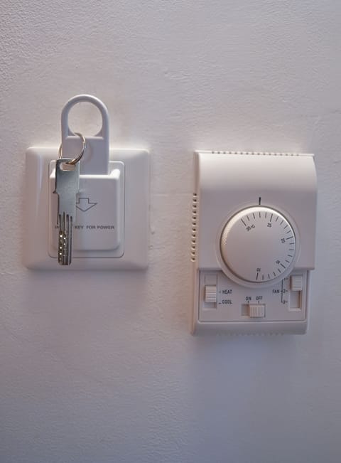 Premium bedding, blackout drapes, free WiFi, bed sheets