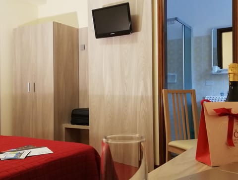 Down comforters, in-room safe, desk, free WiFi