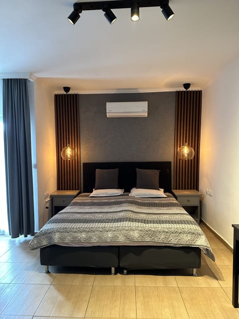 1 bedroom, soundproofing, iron/ironing board, free WiFi
