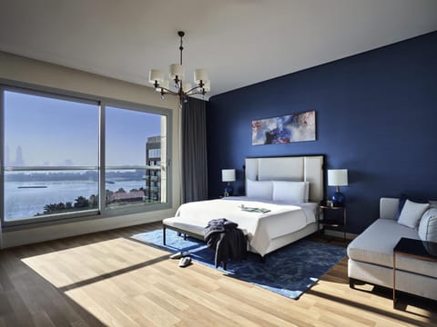 Suite, 5 Bedrooms | Premium bedding, down comforters, Select Comfort beds, minibar