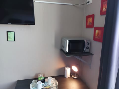 Comfort Room | Premium bedding, minibar, in-room safe, desk