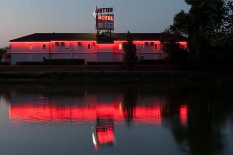 Front of property - evening/night