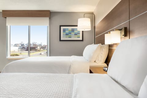 Standard Room, 2 Queen Beds | Premium bedding, in-room safe, individually decorated