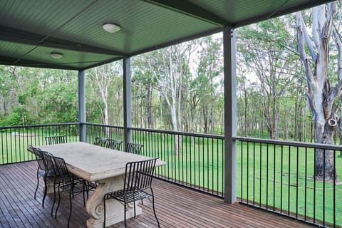 Oliver's Cottage | Terrace/patio