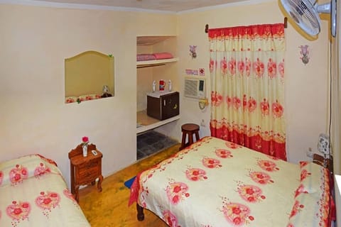 Family Quadruple Room | Free WiFi