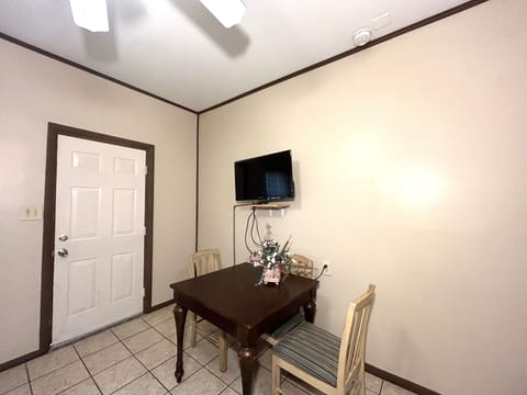 Wilmington Terrace Apartment 7 | Living area | 42-inch TV with cable channels