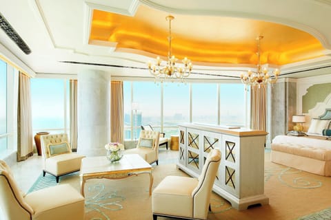 Minibar, in-room safe, individually decorated, desk