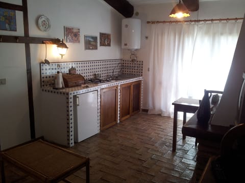 Apartment, 1 Bedroom, Patio, Garden View | Interior