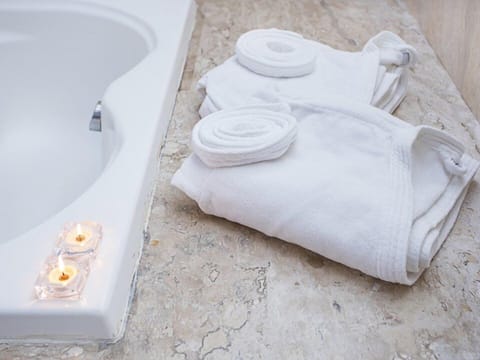 Quarto Master Luxo com Hidromassagem | Private spa tub