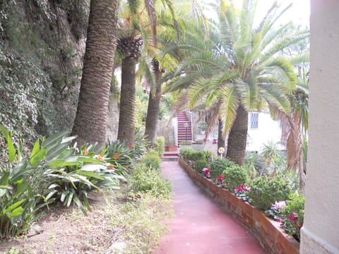 Apartment, 1 Bedroom, Smoking, Balcony | Exterior