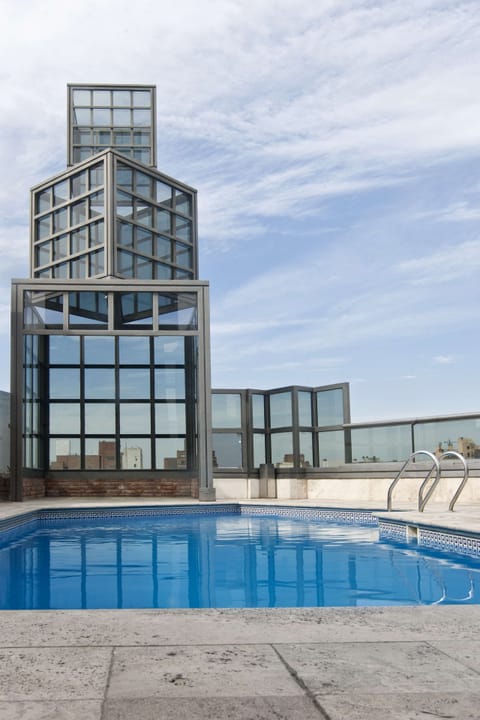 Seasonal outdoor pool, sun loungers