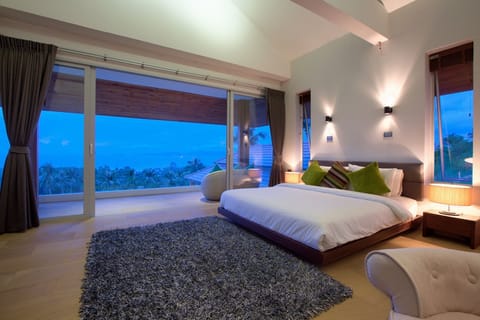 Villa, 6 Bedrooms, Non Smoking, Kitchen | 6 bedrooms, free WiFi